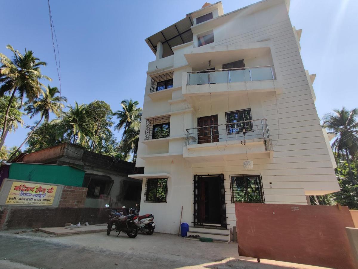 Bandekar Home Stay Mālvan Exteriör bild